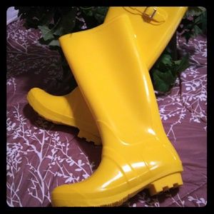 Women's rubber boots